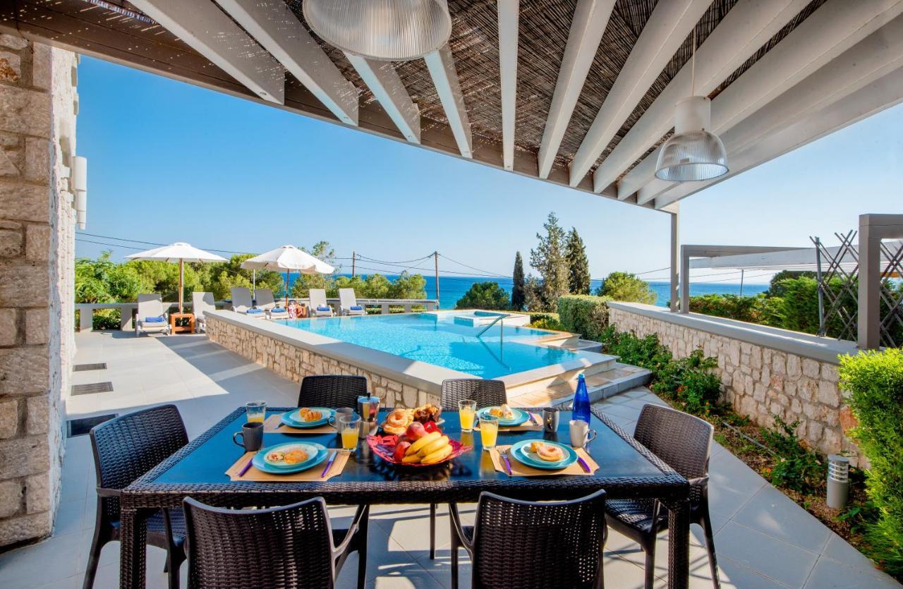 Villa Costamare - Enjoy Lazy Days On The Private Pool-Jacuzzi Pefki  Екстер'єр фото