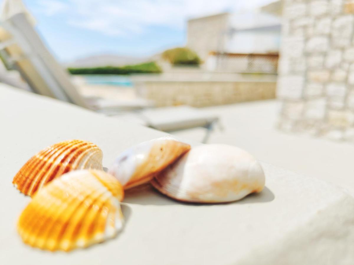 Villa Costamare - Enjoy Lazy Days On The Private Pool-Jacuzzi Pefki  Екстер'єр фото